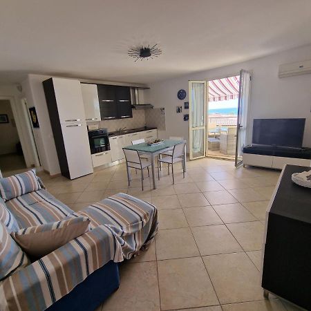 La Terrazza Di Elisa Apartment Marina di San Lorenzo Luaran gambar